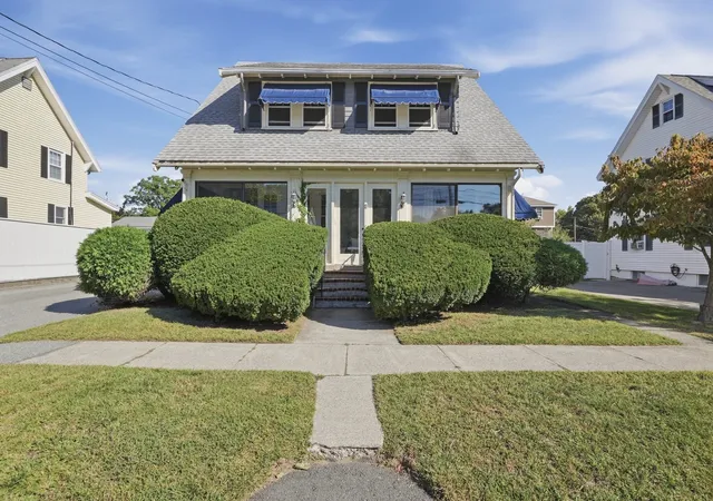 Photo 1 of Sale Pending at 4 Henry Ave, Woburn, MA 01801 | MLS# 73584209 | Listing updated on 2026-10-22