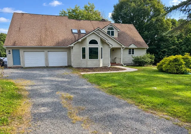 Photo 1 of Single family home for sale at 105-107 N Valley Rd, Pelham, MA 01002 | MLS# 73574252 | Listing updated on 2026-09-13