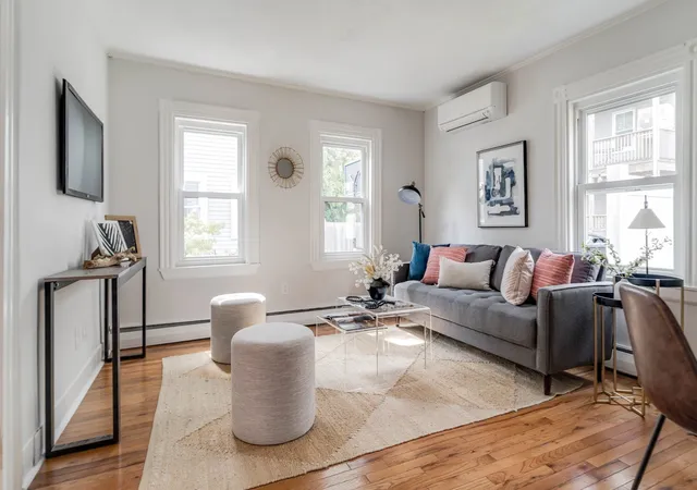 Listing Photo 4 - Condo for sale in building located at 3 Union Ter, Cambridge, MA 02141 - Unit #3