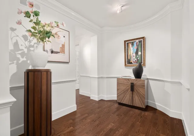 Photo 2 of Sale Pending at 300 Boylston Swtreet #711, Boston, MA 02116 | MLS# 73570409 | Listing updated on 2026-09-17