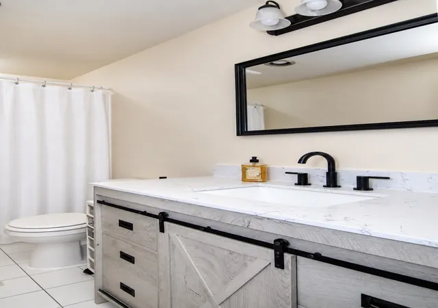 Listing Photo 2 - Condo for sale in building located at 21 Westerly St, Wellesley, MA 02482 - Unit #6