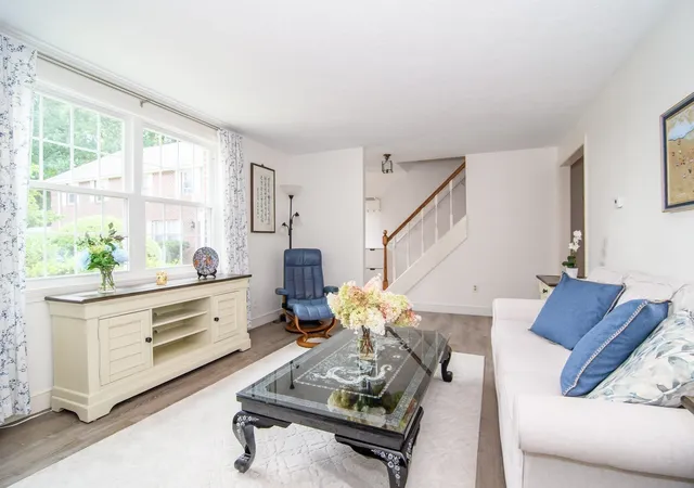 Photo 4 of Condo for sale at 21 Westerly St #6, Wellesley, MA 02482 | MLS# 73574584 | Listing updated on 2026-09-13