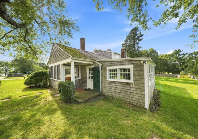 Photo 3 of Sale Pending at 478 Neck Rd, Rochester, MA 02770 | MLS# 73575075 | Listing updated on 2026-09-23