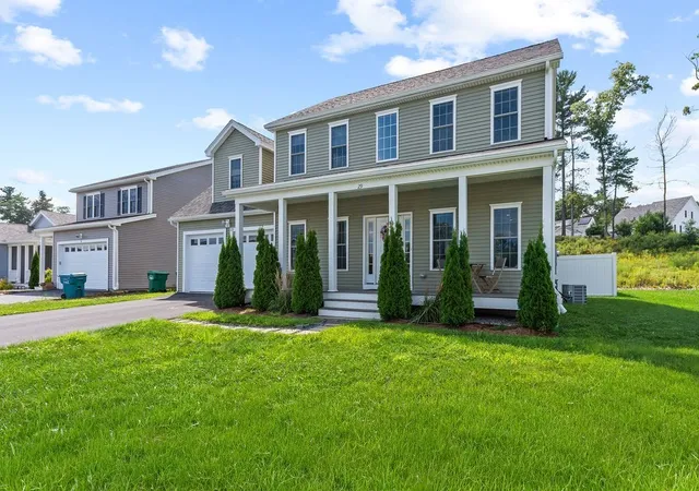 Photo 2 of Single family home for sale at 29 Tea Party Dr #29, Uxbridge, MA 01569 | MLS# 73574751 | Listing updated on 2026-09-18