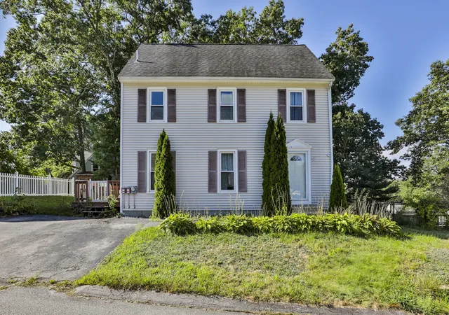 Photo 2 of Single family home for sale at 720 Hypine Rd, Dracut, MA 01826 | MLS# 73576082 | Listing updated on 2026-09-15
