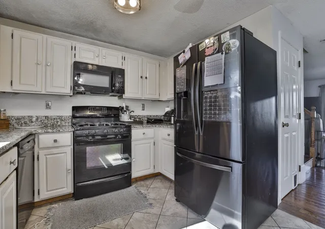 Photo 3 of Single family home for sale at 720 Hypine Rd, Dracut, MA 01826 | MLS# 73576082 | Listing updated on 2026-09-15
