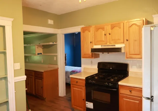 Photo 4 of Sale Pending at 31-33 Stow Rd, Mattapan, MA 02126 | MLS# 73571355 | Listing updated on 2026-09-29