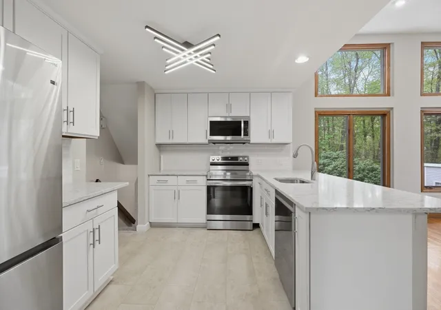 Photo 4 of Single family home for sale at 27 Clearview Dr, Framingham, MA 01701 | MLS# 73575185 | Listing updated on 2026-09-14