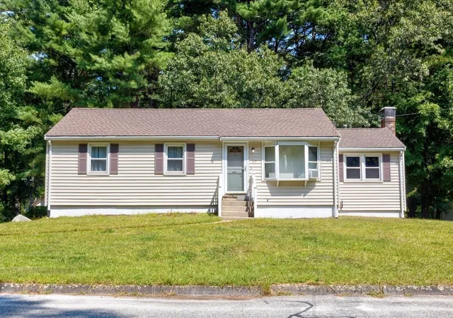 Photo 2 of Single family home for sale at 67 Ivy Ln, Whitinsville, MA 01588 | MLS# 73571305 | Listing updated on 2026-09-06