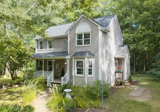 Photo 2 of Single family home for sale at 17 Conservation Dr, Douglas, MA 01516 | MLS# 73579151 | Listing updated on 2026-09-25