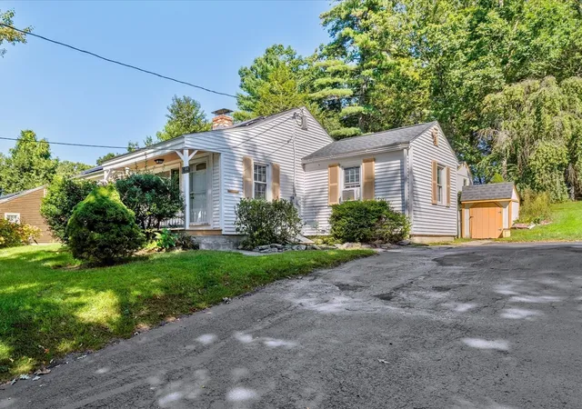 Photo 1 of Single family home for sale at 44 New Boston Rd, Sturbridge, MA 01566 | MLS# 73578642 | Listing updated on 2026-10-06