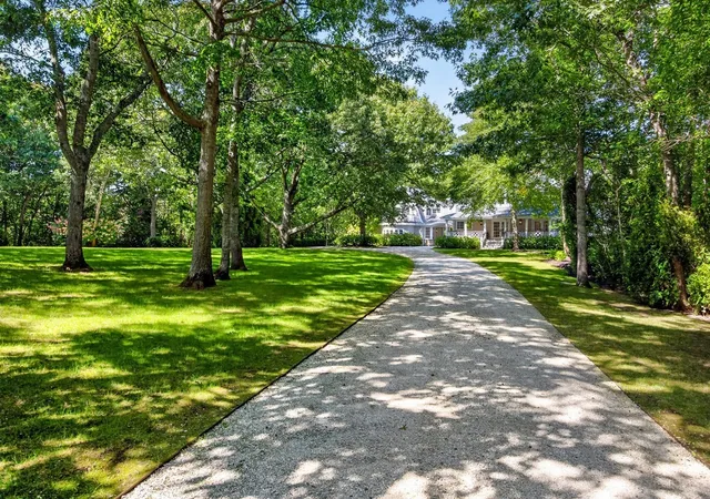 Photo 2 of Single family home for sale at 434 Sea View Ave, Osterville, MA 02655 | MLS# 73589132 | Listing updated on 2026-10-15