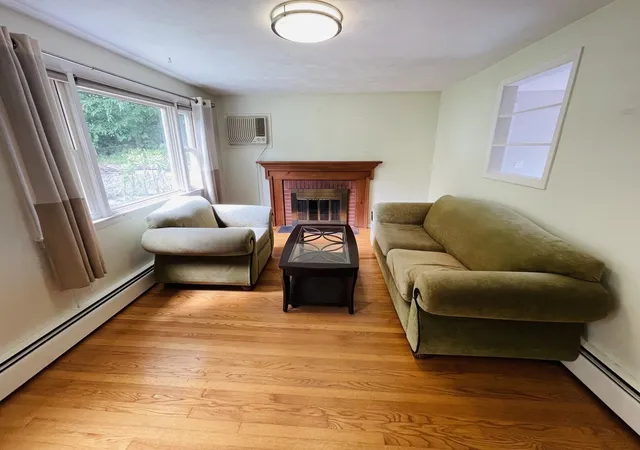 Photo 3 of Single family home for sale at 192 Grandview Ave, West Springfield, MA 01089 | MLS# 73570873 | Listing updated on 2026-09-19