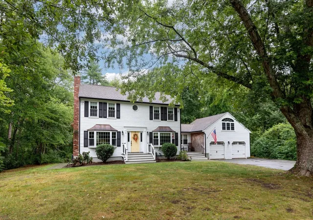 Photo 1 of Single family home for sale at 18 Dinahs Way, Wareham, MA 02571 | MLS# 73572002 | Listing updated on 2026-09-08