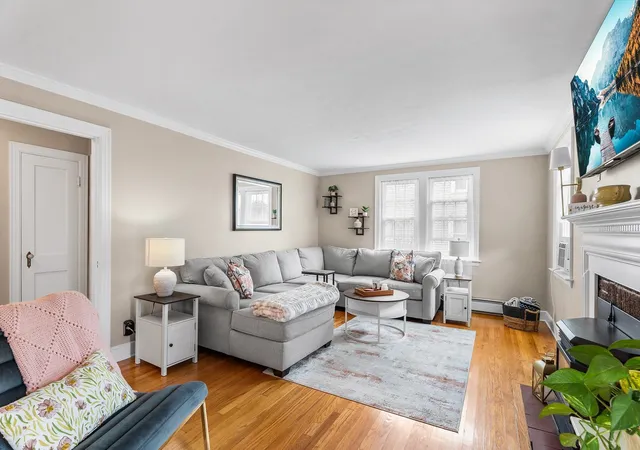 Photo 3 of Sale Pending at 403 June St, Worcester, MA 01602 | MLS# 73575050 | Listing updated on 2026-09-29