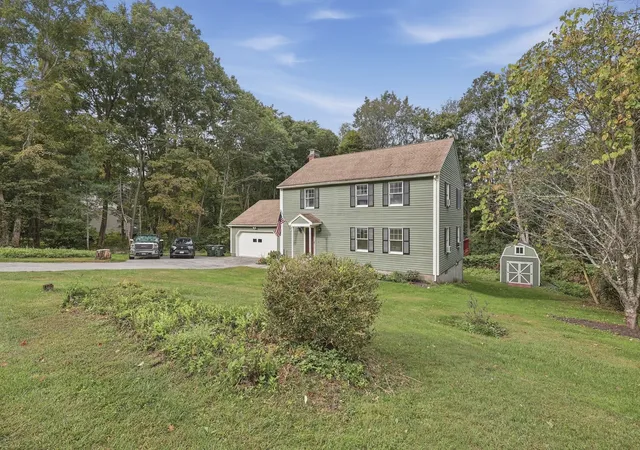 Photo 3 of Single family home for sale at 10 Garrison Hts Dr, Oxford, MA 01540 | MLS# 73584430 | Listing updated on 2026-10-14