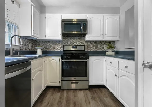Photo 4 of Condo for sale at 14 Old Meetinghouse Grn #14, Norton, MA 02766 | MLS# 73573649 | Listing updated on 2026-09-09