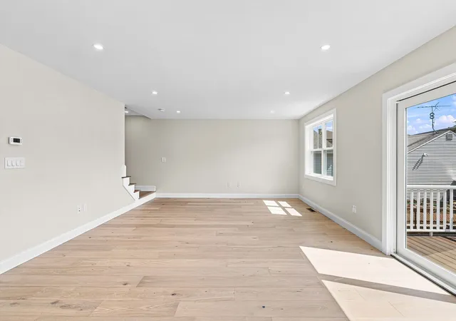 Photo 4 of Single family home for sale at 891 N Eastern Ave, Fall River, MA 02720 | MLS# 73555064 | Listing updated on 2026-10-02