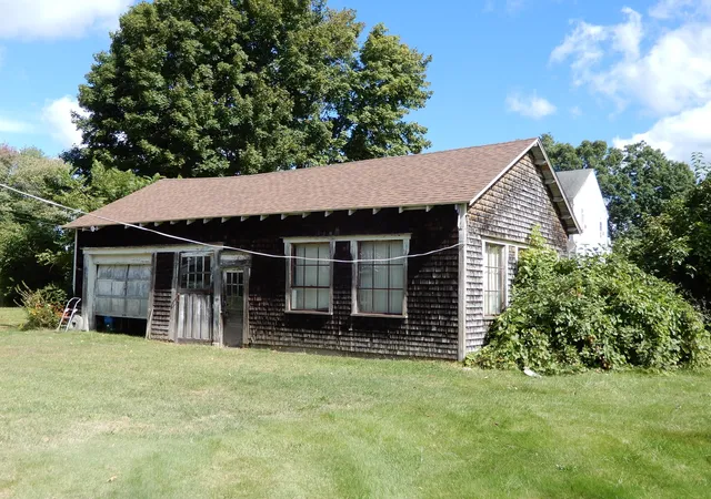 Photo 3 of Sale Pending at 39 Baker St, Foxboro, MA 02035 | MLS# 73583529 | Listing updated on 2026-10-10