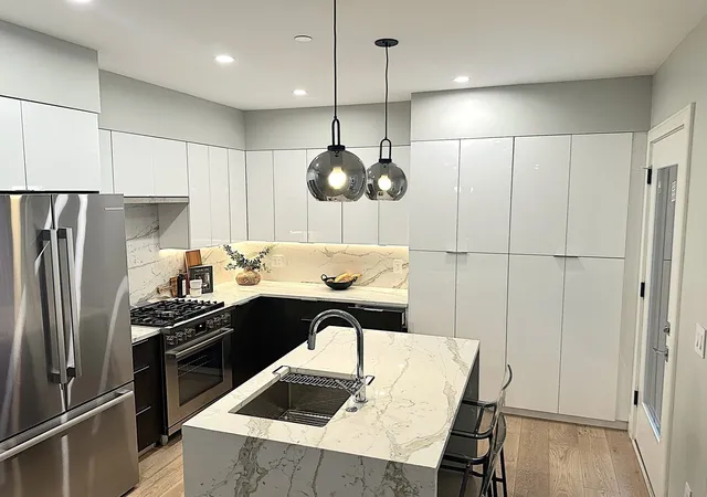 Listing Photo 3 - Condo for sale in building located at 14 No Bennet St, Boston, MA 02113 - Unit #101