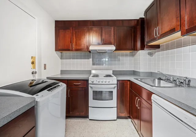 Photo 2 of Sale Pending at 269 Harvard St #39, Cambridge, MA 02139 | MLS# 73573978 | Listing updated on 2026-09-23