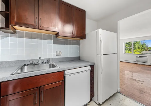 Photo 3 of Sale Pending at 269 Harvard St #39, Cambridge, MA 02139 | MLS# 73573978 | Listing updated on 2026-09-23