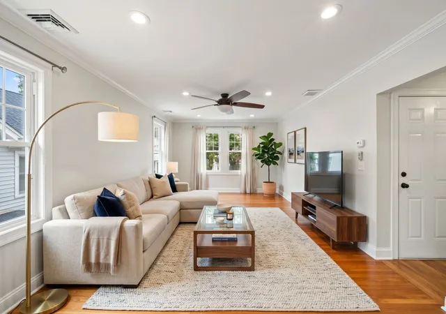 Photo 3 of Sale Pending at 201 Billings St, Quincy, MA 02171 | MLS# 73585670 | Listing updated on 2026-10-15