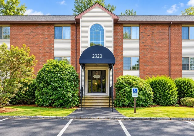 Condo for sale at 2320 Skyline Dr #18, Lowell, MA 01854 | MLS# 73583151