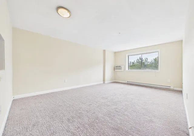 Photo 4 of Condo for sale at 67 Milliken #24, Franklin, MA 02038 | MLS# 73575750 | Listing updated on 2026-09-14