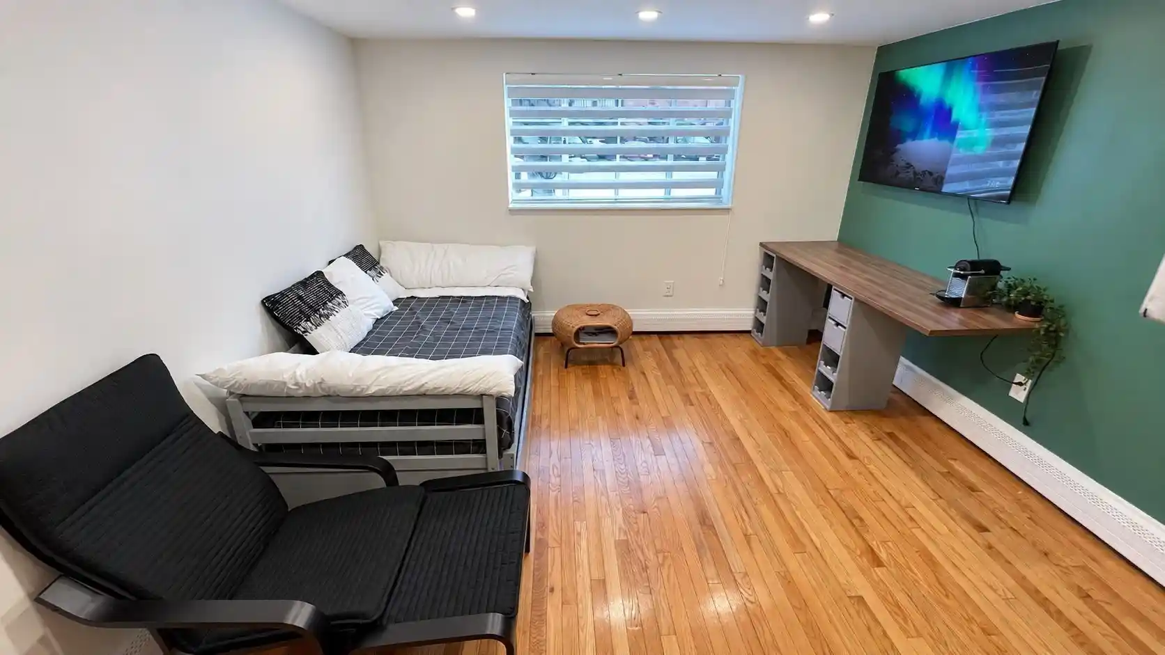 Listing Photo 2 - Condo for sale in 511 Beacon Street Condominium located at 511 Beacon St, Boston, MA 02215 - Unit 511 Beacon St