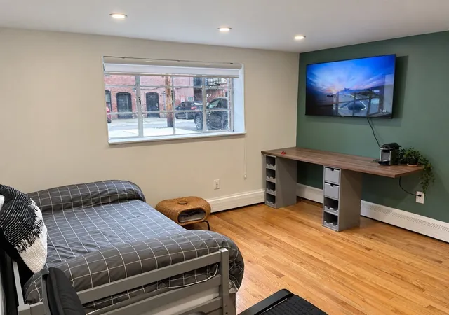 Listing Photo 4 - Condo for sale in 511 Beacon Street Condominium located at 511 Beacon St, Boston, MA 02215 - Unit #1