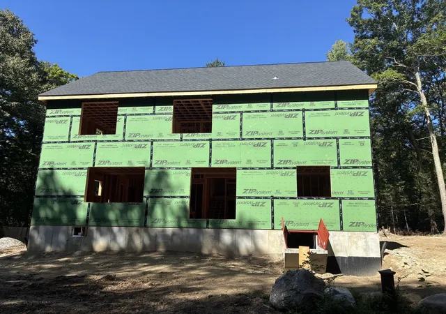 Photo 3 of Single family home for sale at 9 Oak Dr, North Oxford, MA 01537 | MLS# 73581883 | Listing updated on 2026-09-28