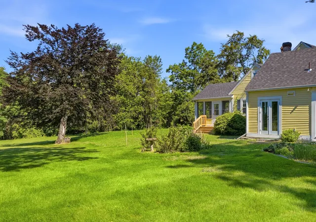 Photo 3 of Single family home for sale at 102 Hubbard Hl Rd, Rindge, NH 03461 | MLS# 73585610 | Listing updated on 2026-10-05
