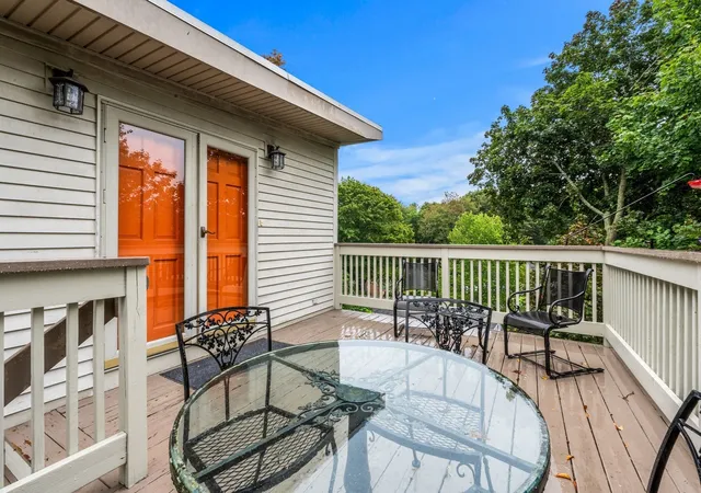 Photo 2 of Single family home for sale at 33 Stony Brk Rd, Marblehead, MA 01945 | MLS# 73571464 | Listing updated on 2026-09-14