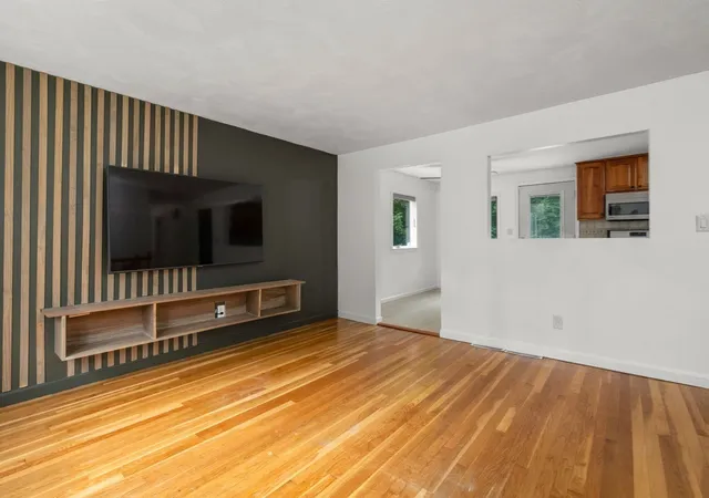 Photo 4 of Single family home for sale at 22 Allen Rd, Billerica, MA 01821 | MLS# 73571162 | Listing updated on 2026-09-06