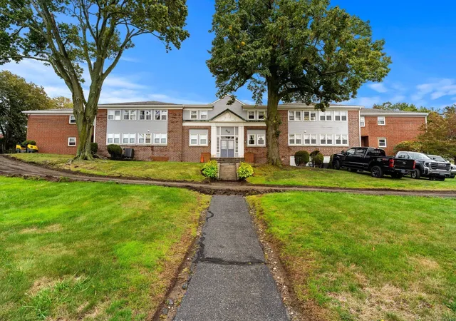 Photo 2 of Condo for sale at 210 Washington St #11, Peabody, MA 01960 | MLS# 73587610 | Listing updated on 2026-10-28