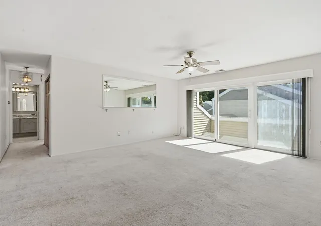 Listing Photo 4 - Condo for sale in building located at 91 Nassau Dr, Springfield, MA 01129 - Unit #91