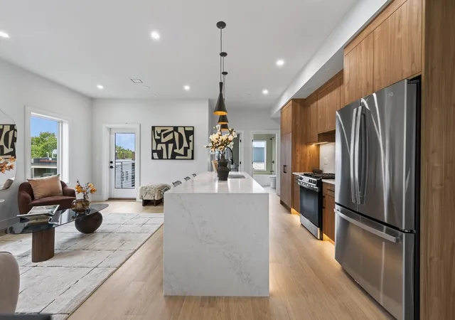 Listing Photo 2 - Condo for sale in building located at 250 Bremen, Boston, MA 02128 - Unit #8
