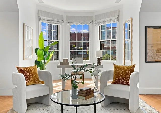 Photo 2 of Condo for sale at 191 Commonwealth Ave #PH61, Boston, MA 02116 | MLS# 73572912 | Listing updated on 2026-09-12