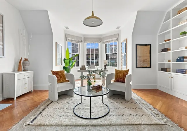 Photo 3 of Condo for sale at 191 Commonwealth Ave #PH61, Boston, MA 02116 | MLS# 73572912 | Listing updated on 2026-09-12