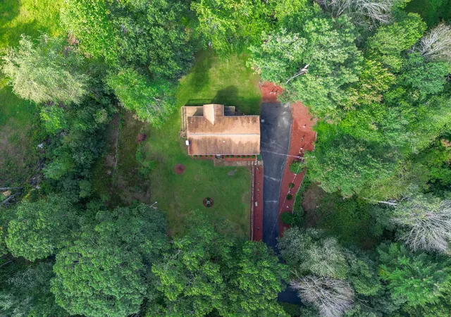 Photo 2 of Sale Pending at 155 Long Hl Rd, West Brookfield, MA 01585 | MLS# 73577108 | Listing updated on 2026-10-07