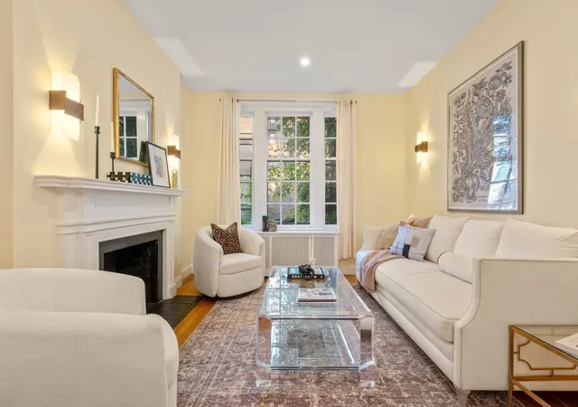 Photo 1 of Single family home for sale at 54 Brimmer St, Boston, MA 02108 | MLS# 73574564 | Listing updated on 2026-09-13