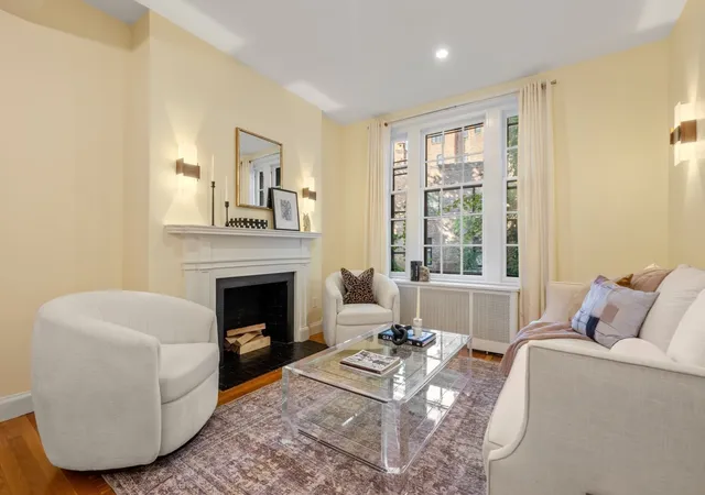 Photo 2 of Single family home for sale at 54 Brimmer St, Boston, MA 02108 | MLS# 73574564 | Listing updated on 2026-09-13