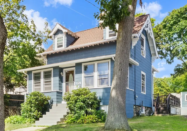 Photo 1 of Single family home for sale at 121 Bridge St, Beverly, MA 01915 | MLS# 73573878 | Listing updated on 2026-09-17