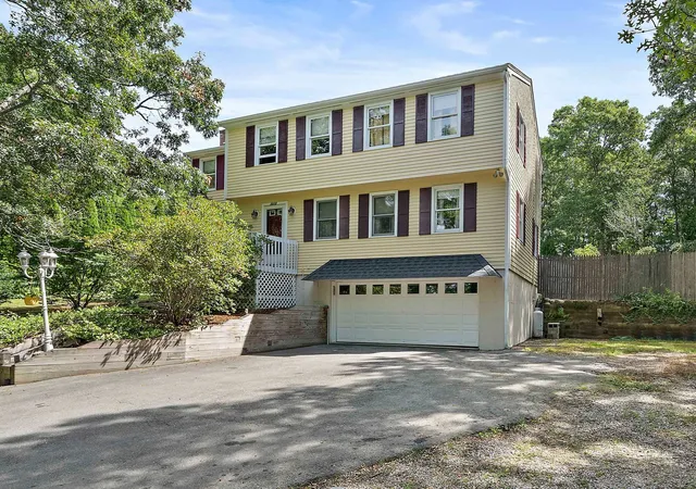 Photo 1 of Single family home for sale at 2072 State Rd, Plymouth, MA 02360 | MLS# 73572063 | Listing updated on 2026-09-08