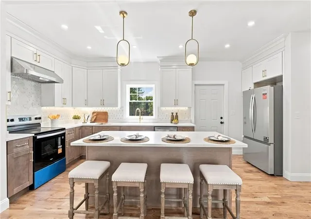 Photo 1 of Single family home for sale at 515 Gaskill St, Woonsocket, RI 02895 | MLS# 73585841 | Listing updated on 2026-10-06