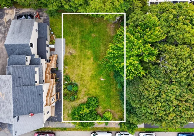 Photo 3 of Sale Pending at 93 Alvarado Ave, Worcester, MA 01604 | MLS# 73581840 | Listing updated on 2026-10-09