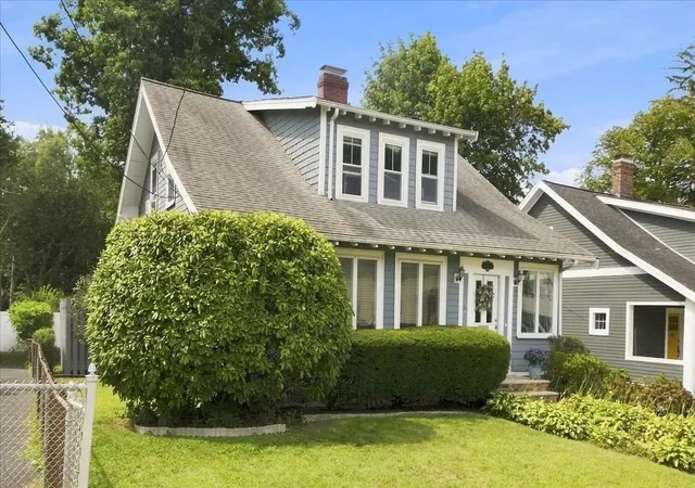 Photo 3 of Sale Pending at 282 Corey St, West Roxbury, MA 02132 | MLS# 73573724 | Listing updated on 2026-09-24