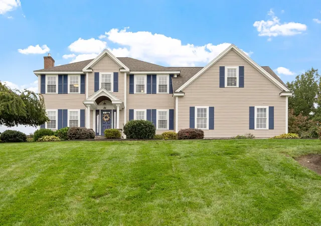 Photo 1 of Single family home for sale at 17 Cole Rd, Sterling, MA 01564 | MLS# 73589520 | Listing updated on 2026-10-14