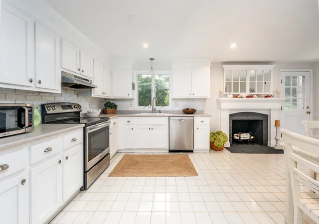 Photo 1 of Sale Pending at 99 Old Post Rd, Centerville, MA 02632 | MLS# 73583163 | Listing updated on 2026-10-14